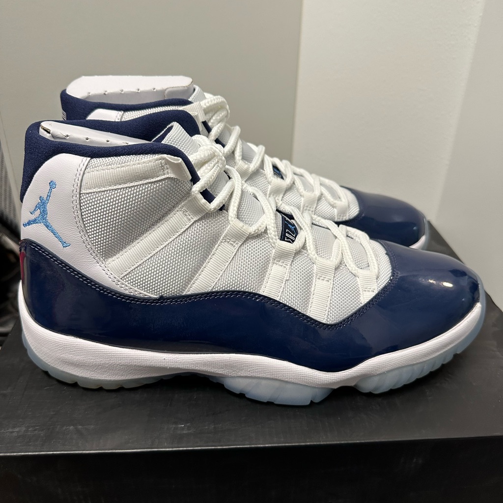Air Jordan 11 Retro Win Like 82  Brand New